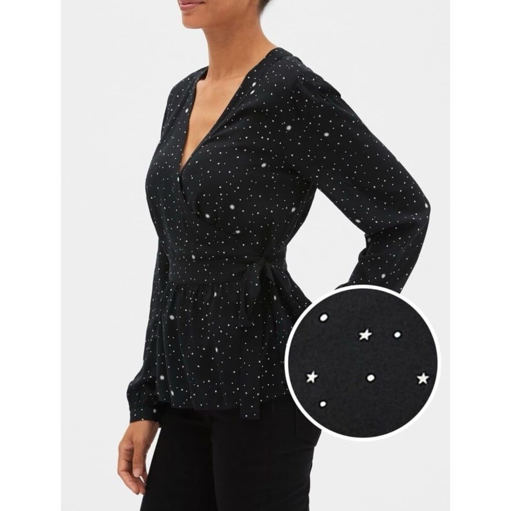 Gap black wrap long sleeve women’s top size XS stars NWT